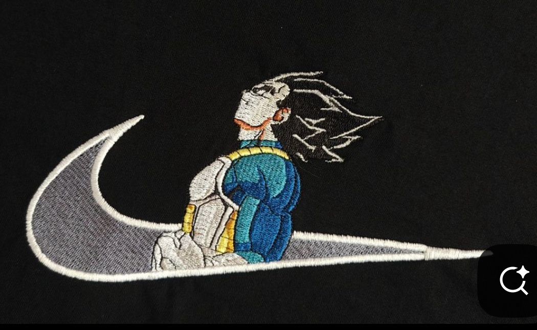 Camiseta bordada de vegueta